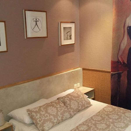 Hotel Mignon Αβινιόν Εξωτερικό φωτογραφία