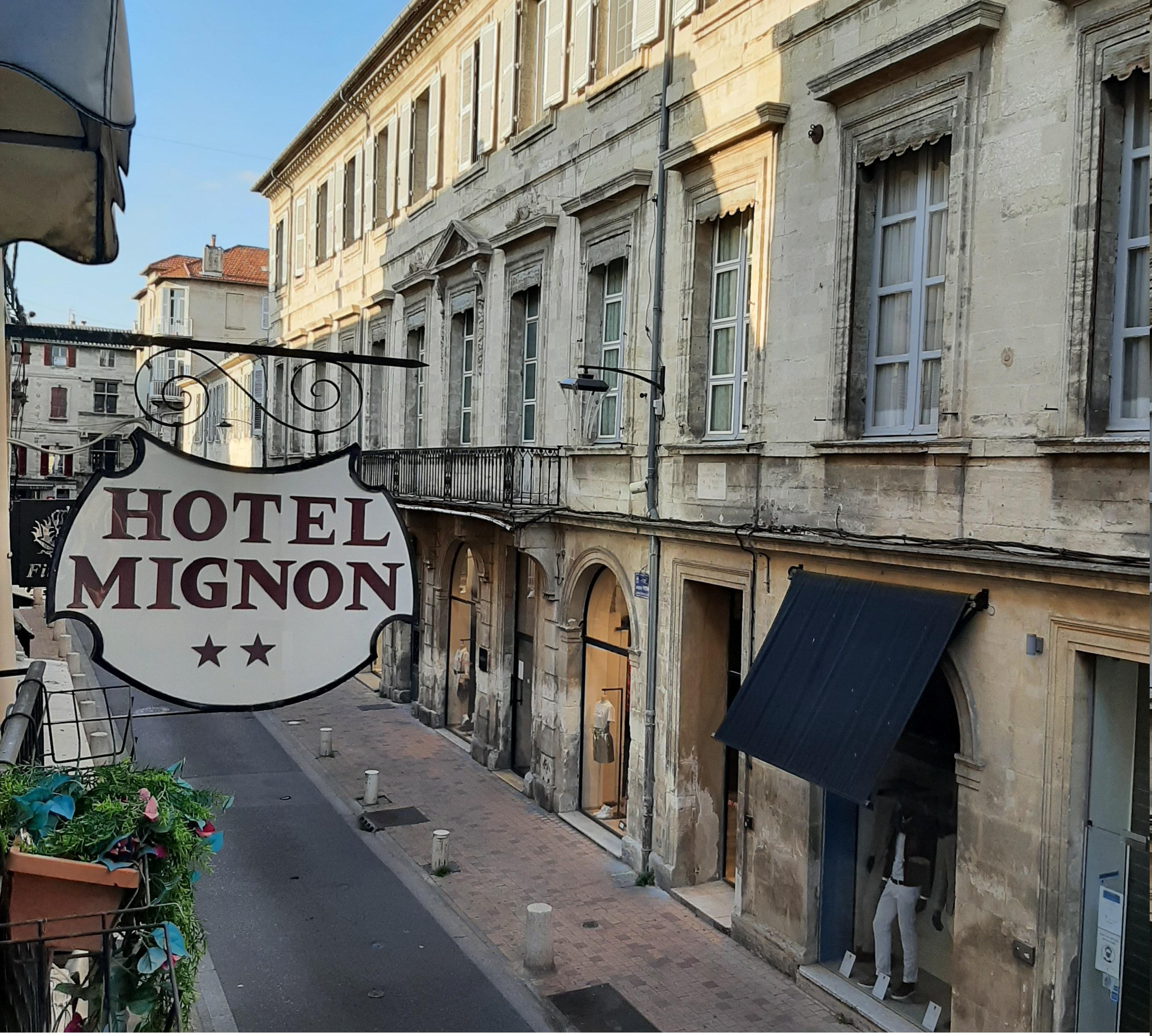 Hotel Mignon Αβινιόν Εξωτερικό φωτογραφία