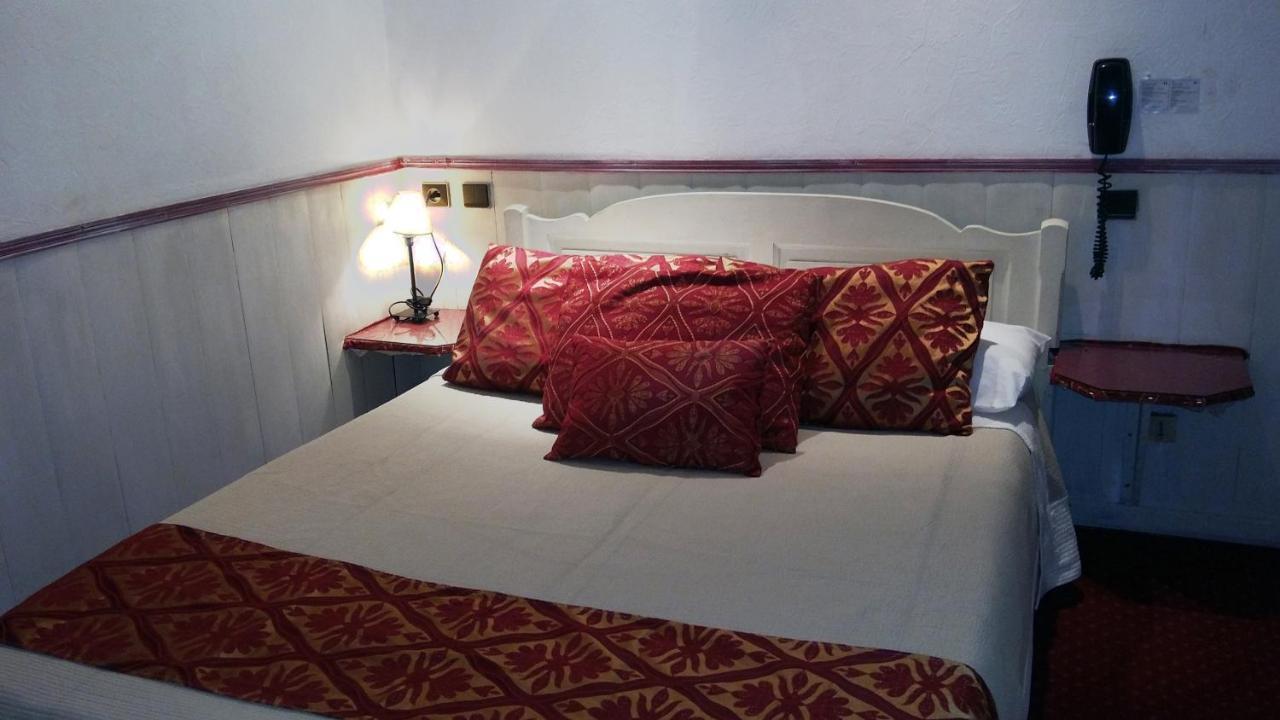 Hotel Mignon Αβινιόν Εξωτερικό φωτογραφία